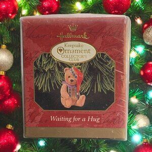 Waiting for a Hug Hallmark Keepsake Christmas Tree Ornament - 1999
